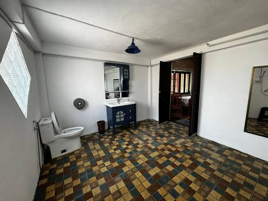 A Family House In Luang Prabang Vila 0*,